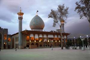 IMAGE(http://askdin.com/sites/default/files/gallery/images//10784/medium/1_bargah_06.jpg)
