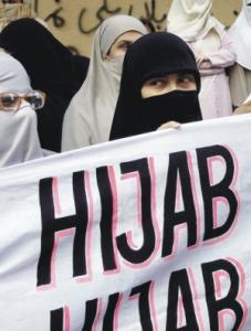 IMAGE(http://askdin.com/sites/default/files/gallery/images//514/medium/1_askdin-hejab-18.jpg)