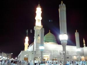 IMAGE(http://askdin.com/sites/default/files/gallery/images/35/medium/1_madineh2__3_.jpg)