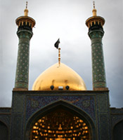 IMAGE(http://askdin.com/sites/default/files/gallery/images/3889/1_hazrat-masumeh-5.jpg)