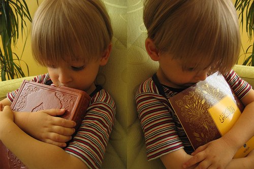 IMAGE(http://askdin.com/sites/default/files/gallery/images/8087/1_child.jpg)